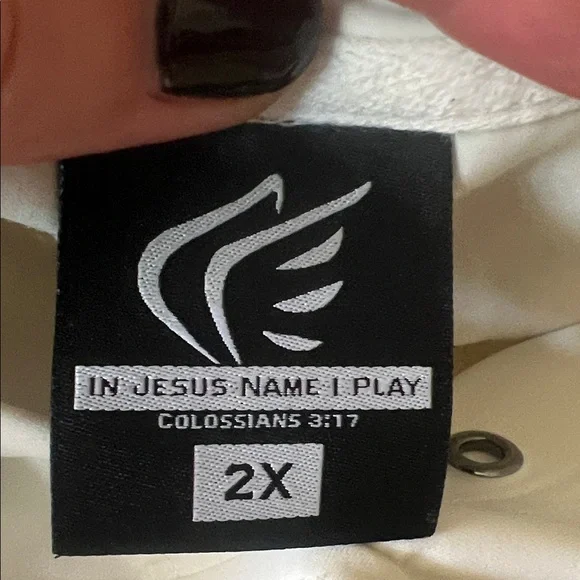 White Sleeveless Hoodie with Black Accents - Picture 5 of 8